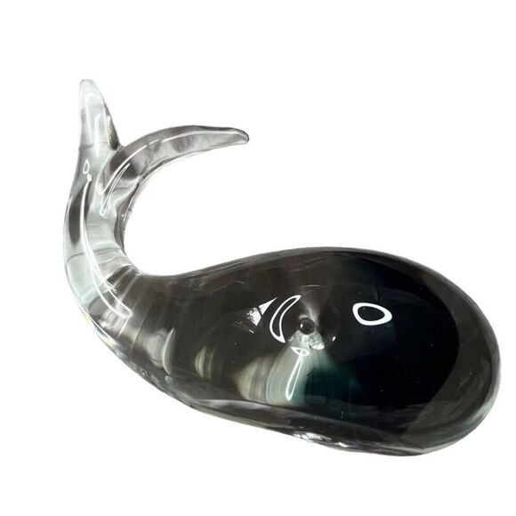 Whale Heavy Hand Made Glass Heavy Duty Ocean Paperweight Gift Office Work - Picture 3 of 9